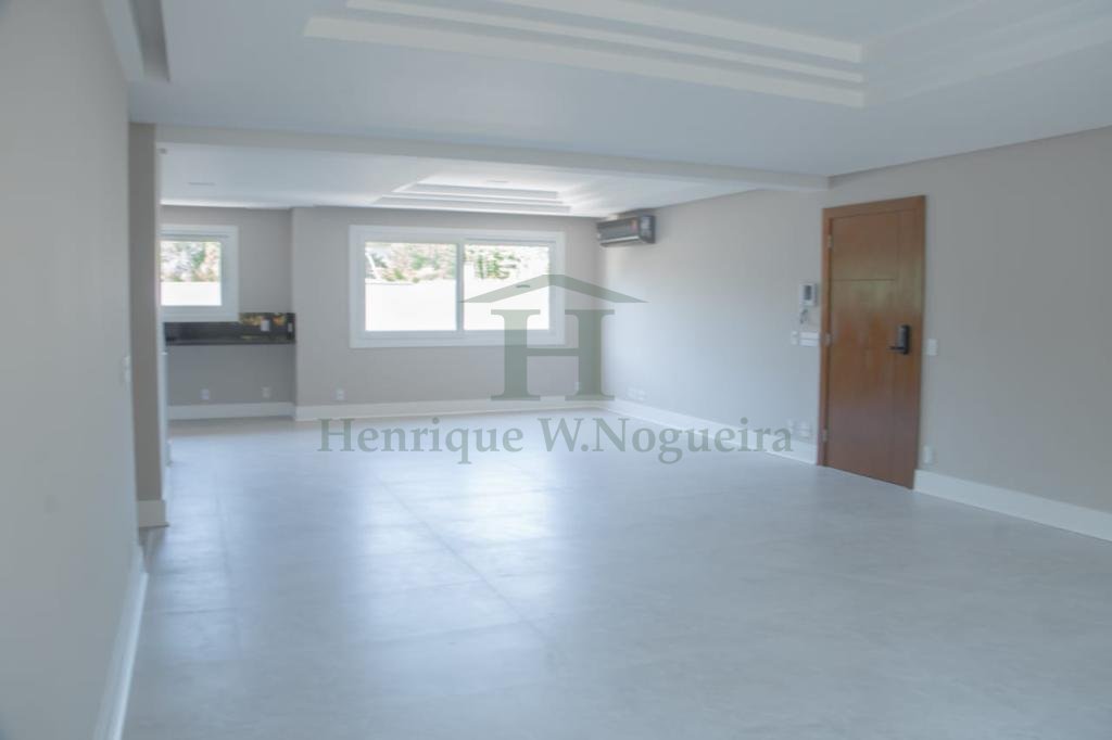 Apartamento 3 Dormitórios