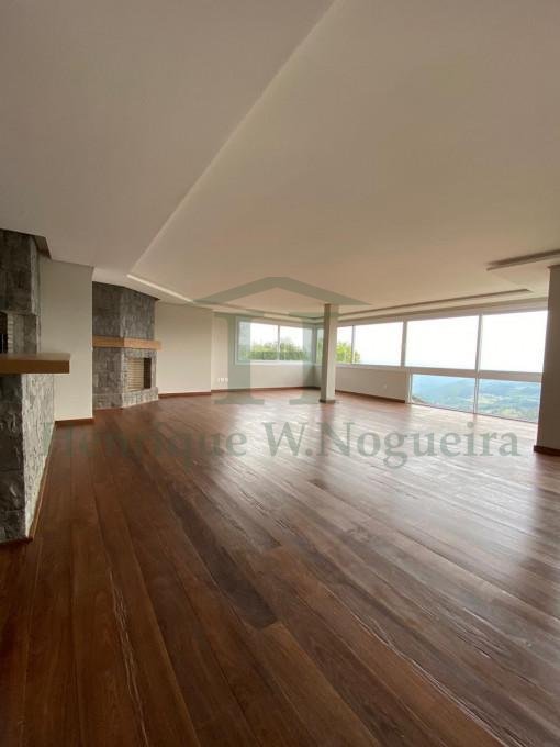 Apartamento 4 Dormitórios